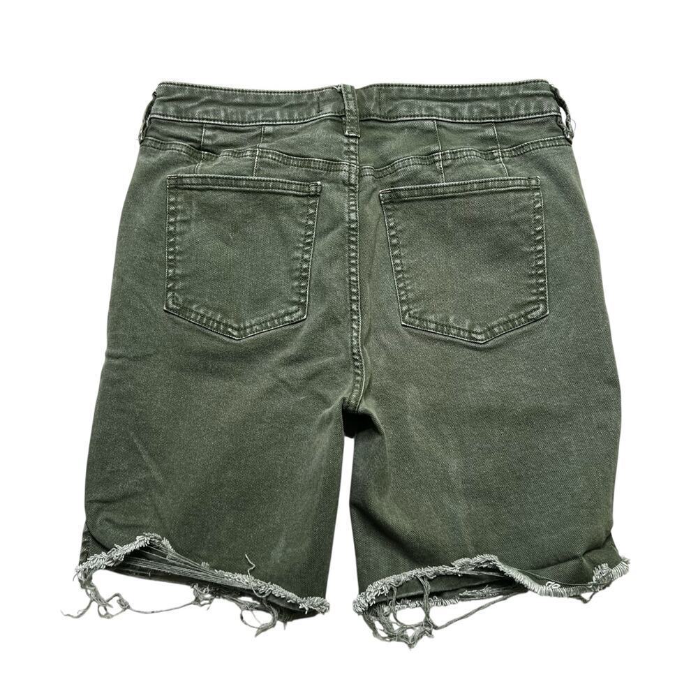 Free People Makai Cutoff Shorts in Army Green Size 29-30 waist / retro / Y2K - Picture 6 of 9